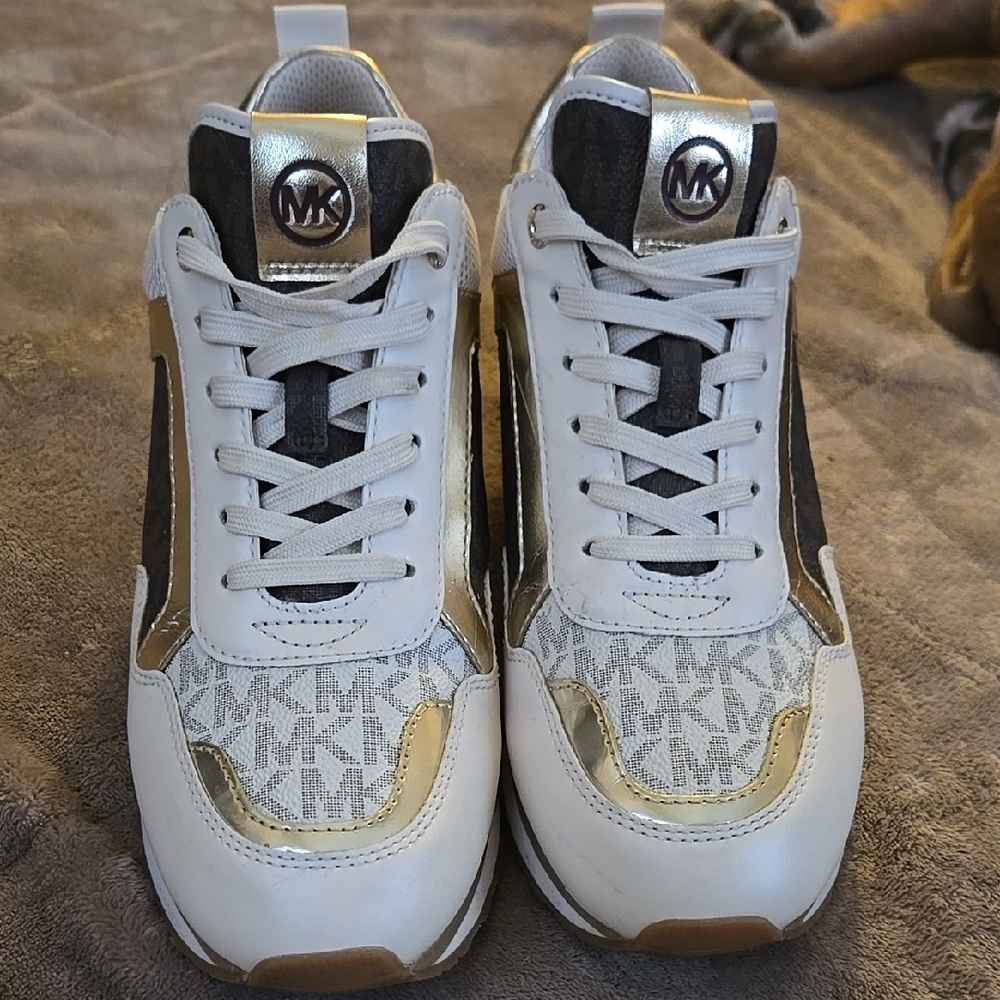 Michael Kors White and Gold Sneakers